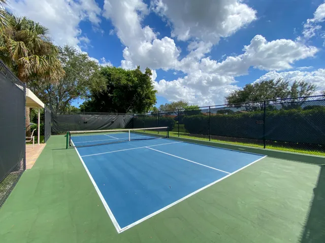 01 (65)