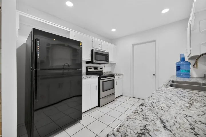 10-web-or-mls-3A5A8420