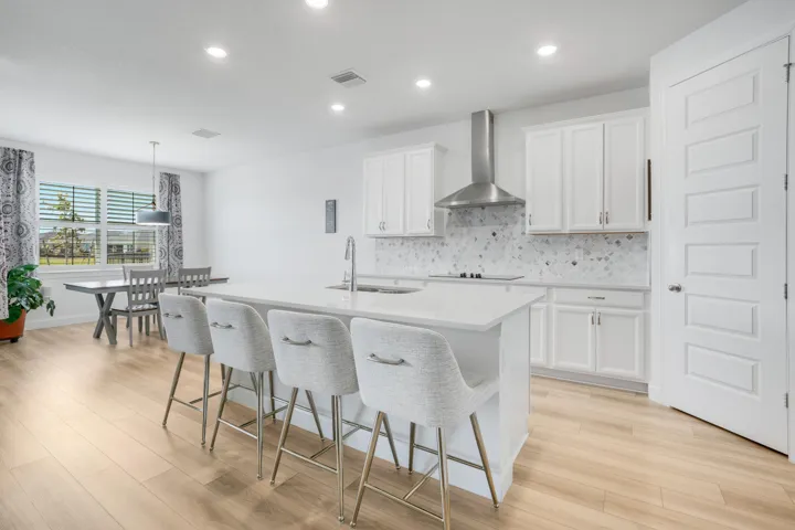 Kitchen/Pantry/Island