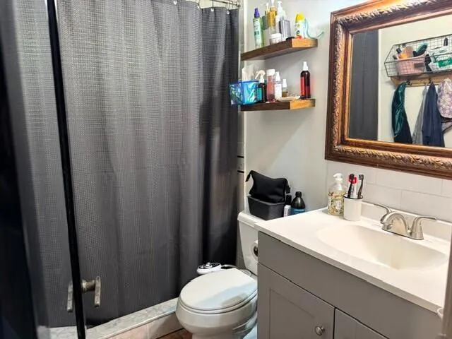 Main Bath
