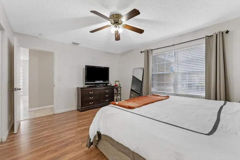 11230 MASTER BEDROOM​​‌​​​​‌​​‌‌​‌‌​​​‌‌​‌​‌​‌​​​‌​​ #2