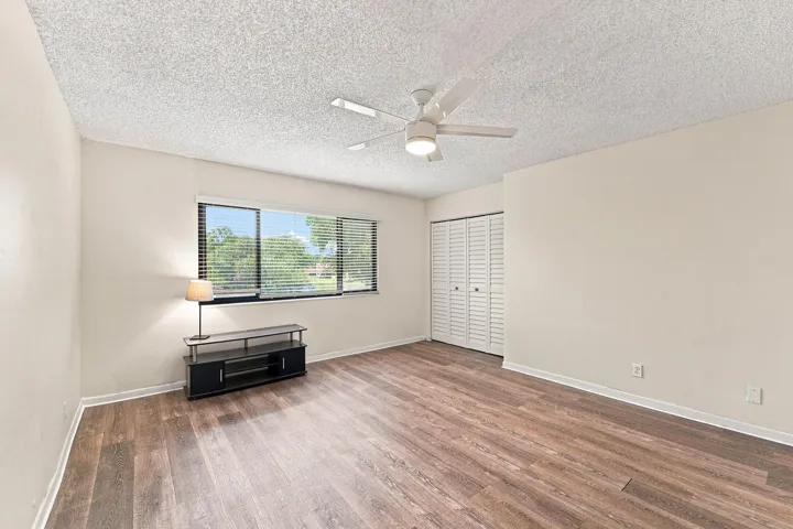 Wood-finish flooring with a neutral wall palette