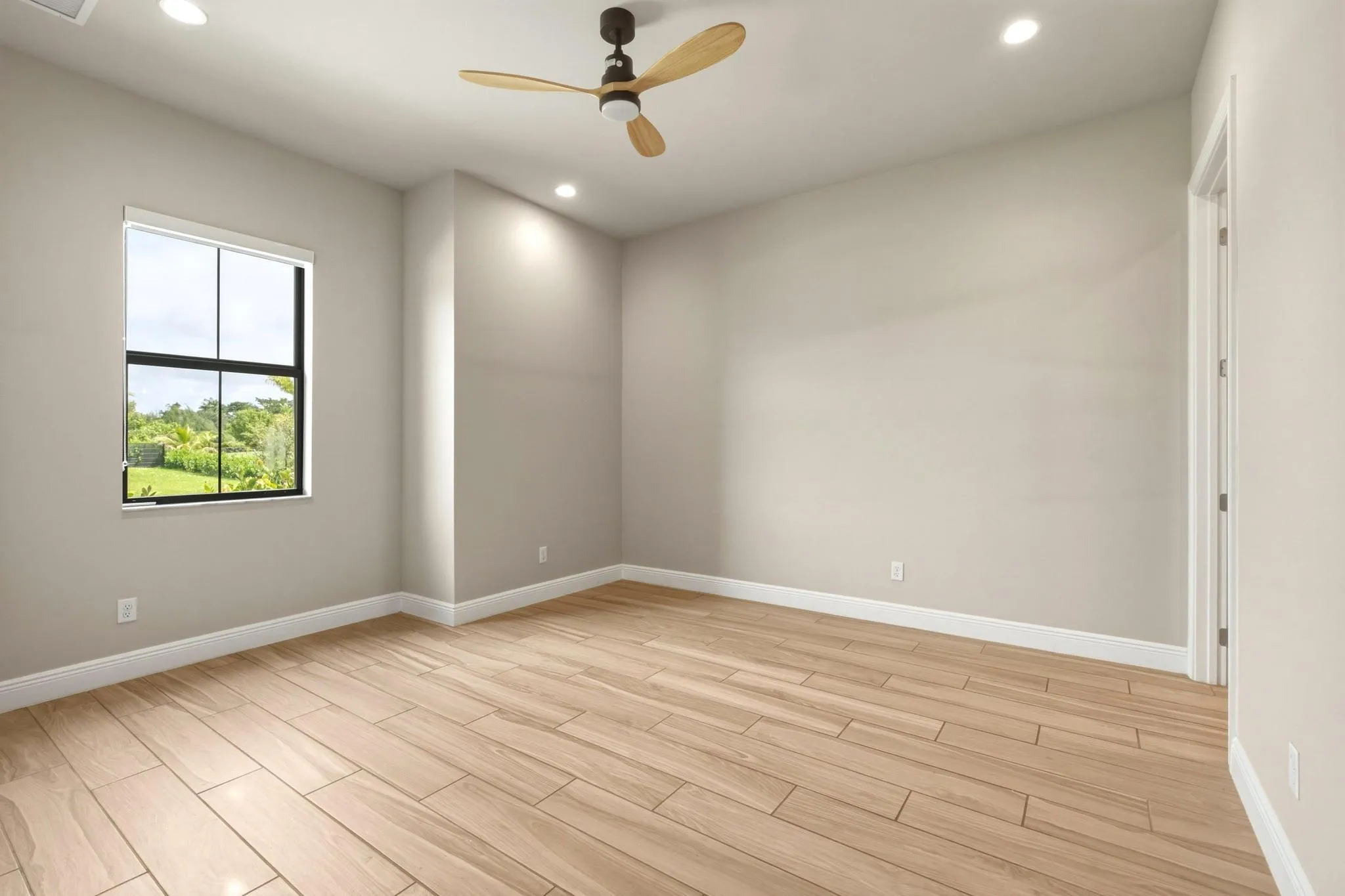 Property photo 63