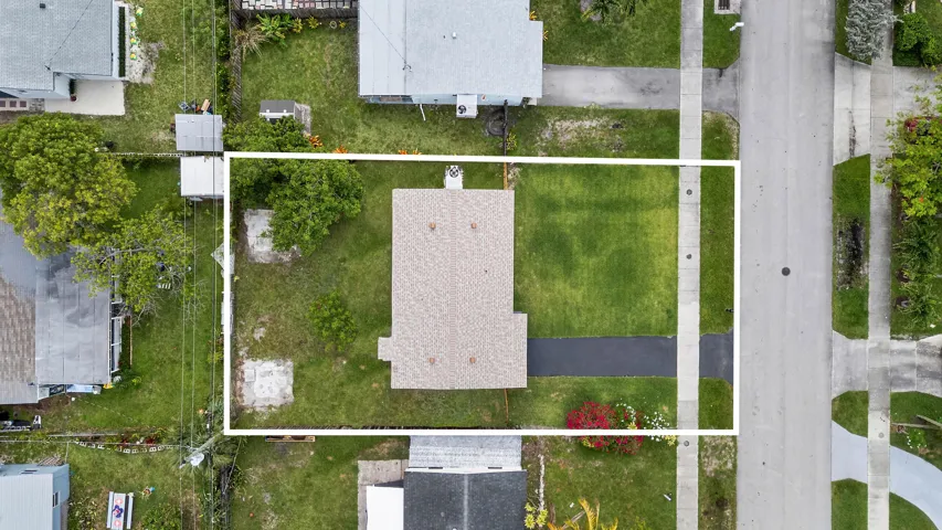 39-321 NE 59th St, Fort Lauderdale-8