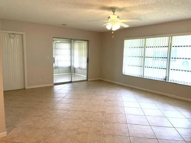 Living and Florida room view