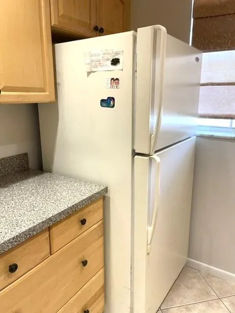 refridgerator