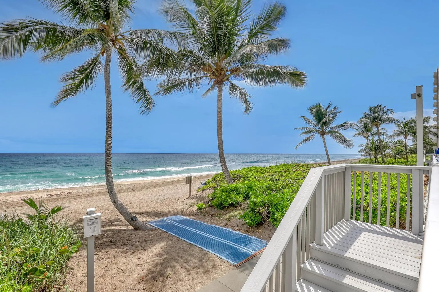 Beach Entrance from the North Pool