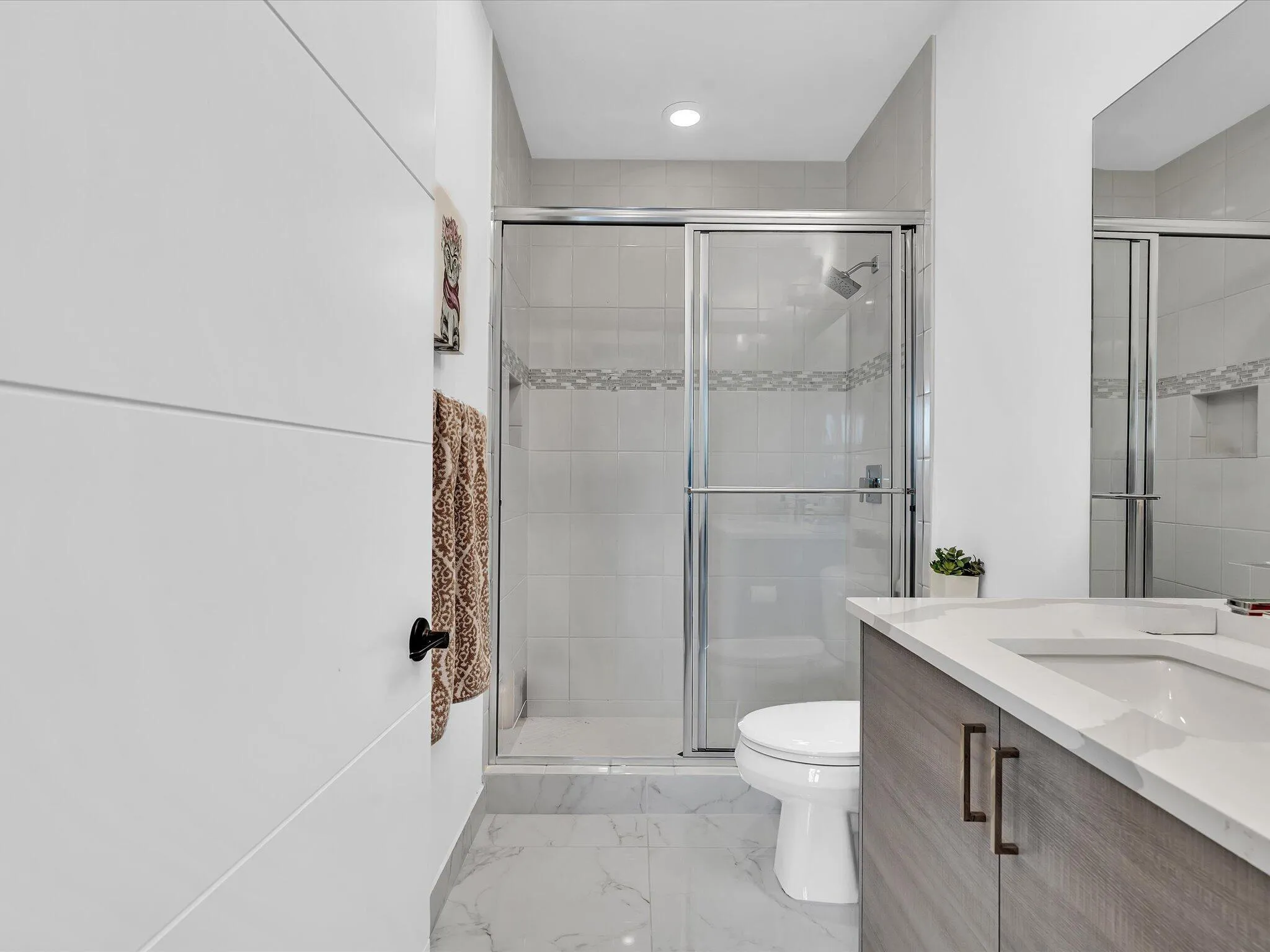 on-suite bathroom