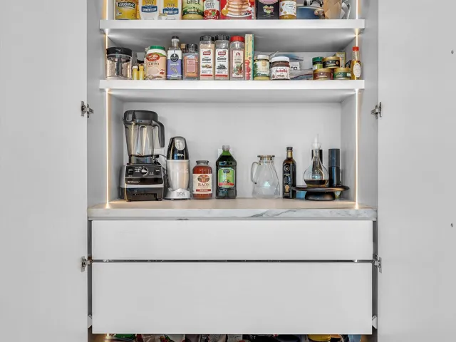 porcelain counter in the pantry!!! This storage is beautiful.