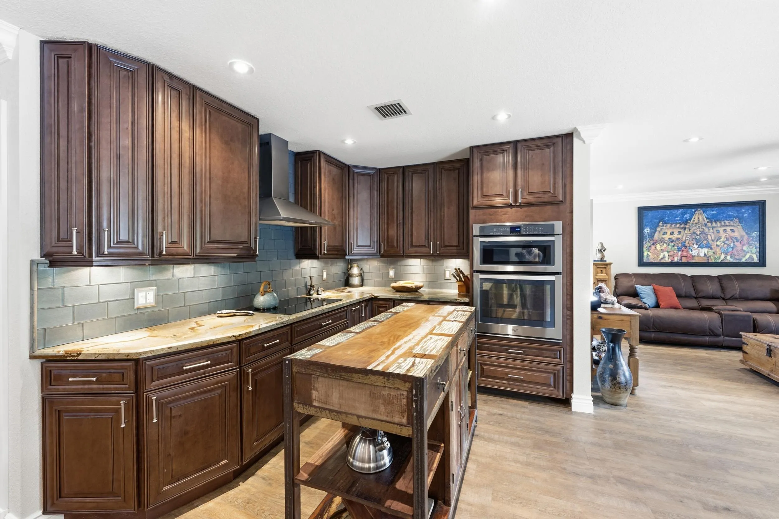 Property photo 64