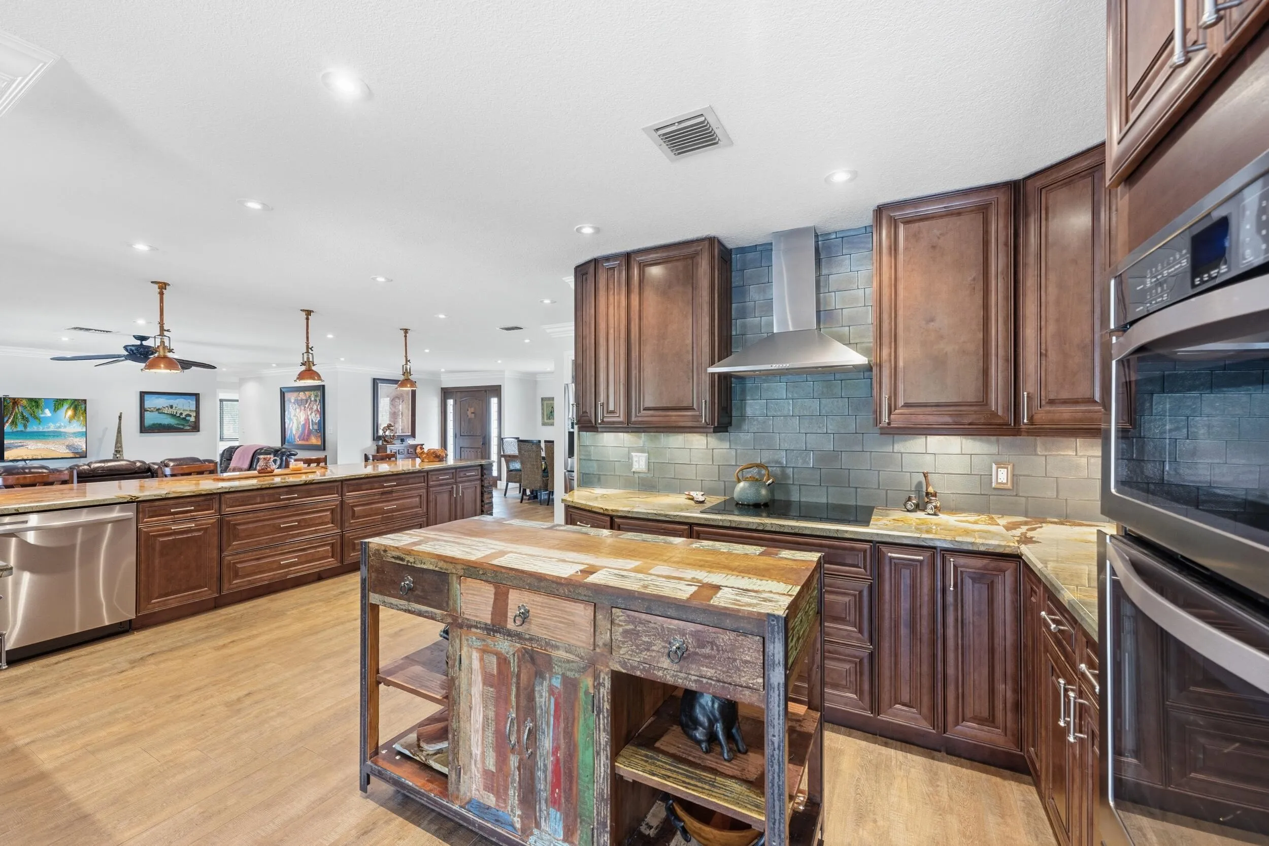 Property photo 65