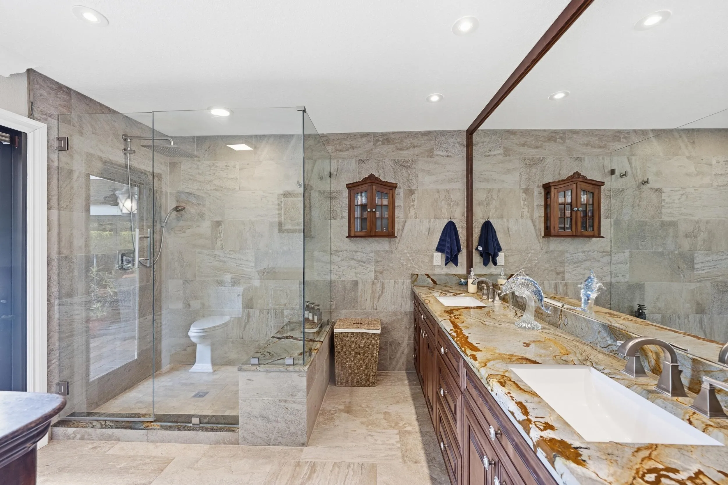 Property photo 86