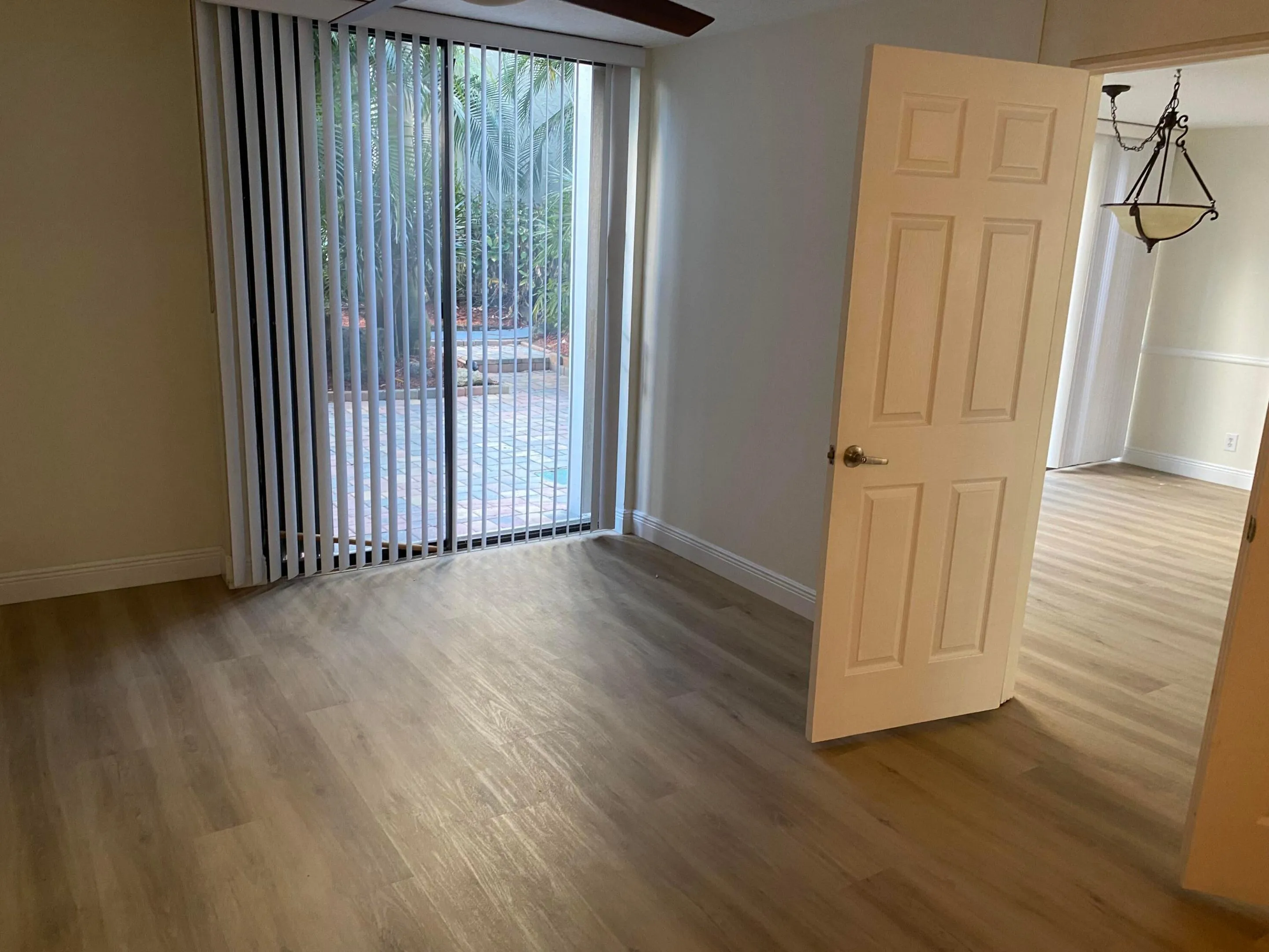Master BR wSlider and French Doors