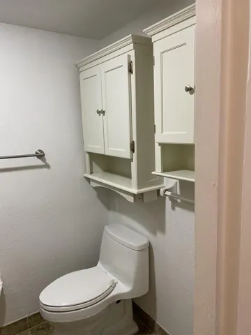 Master Toilet