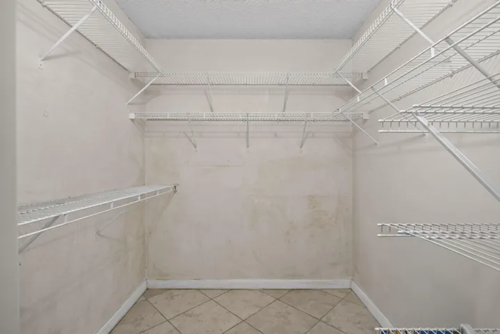 22-web-or-mls-2006-5551