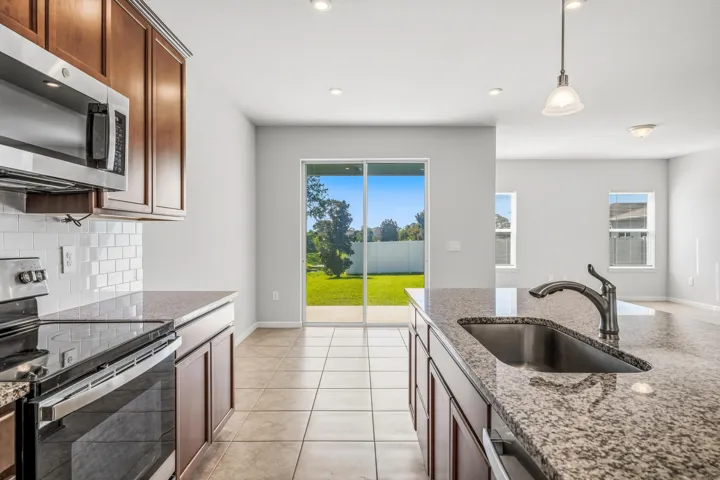 Kitchen 4