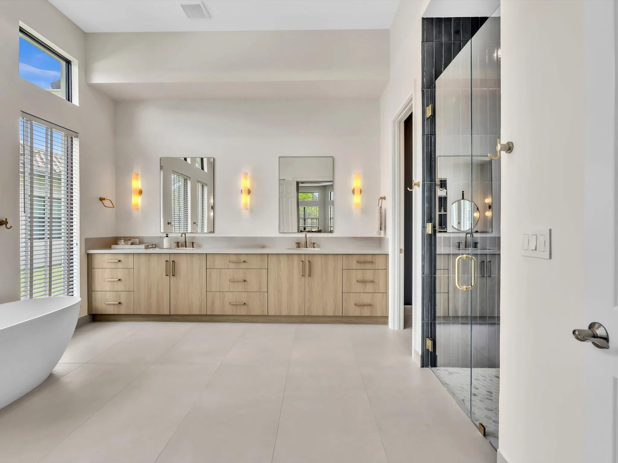 Property photo 65