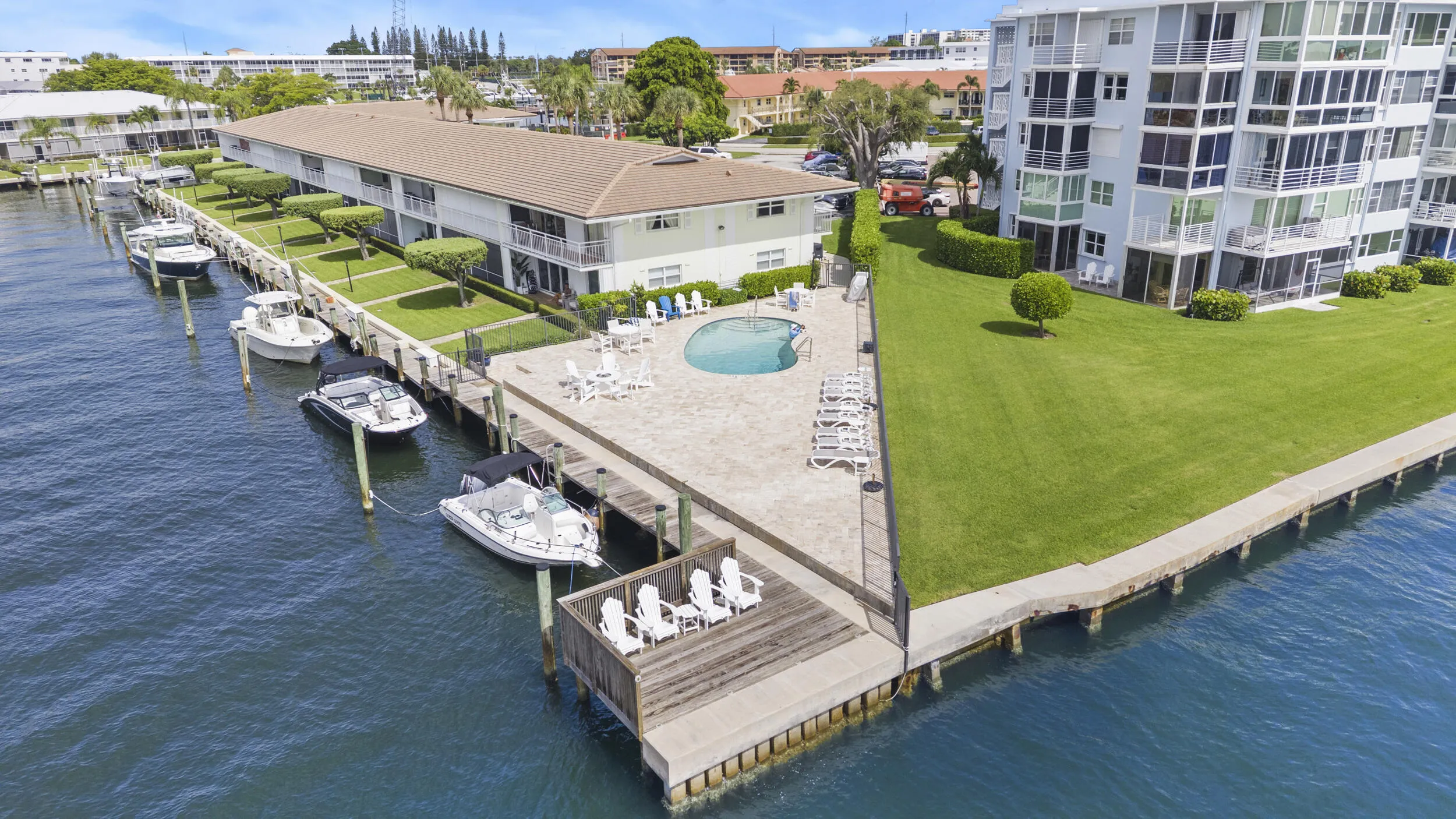 33_npb stock - 68 yacht club dr - pool 0