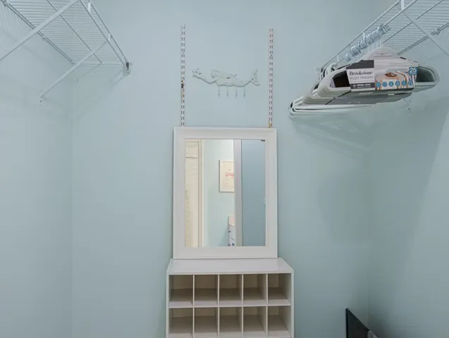 Walk In Closet