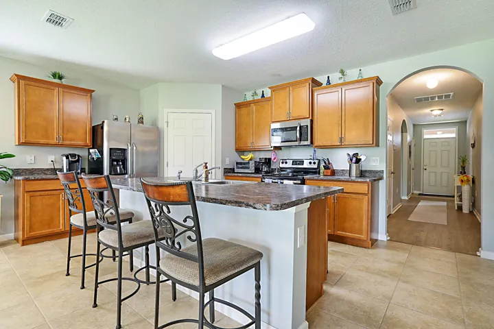 3380 Rockport St SW -9