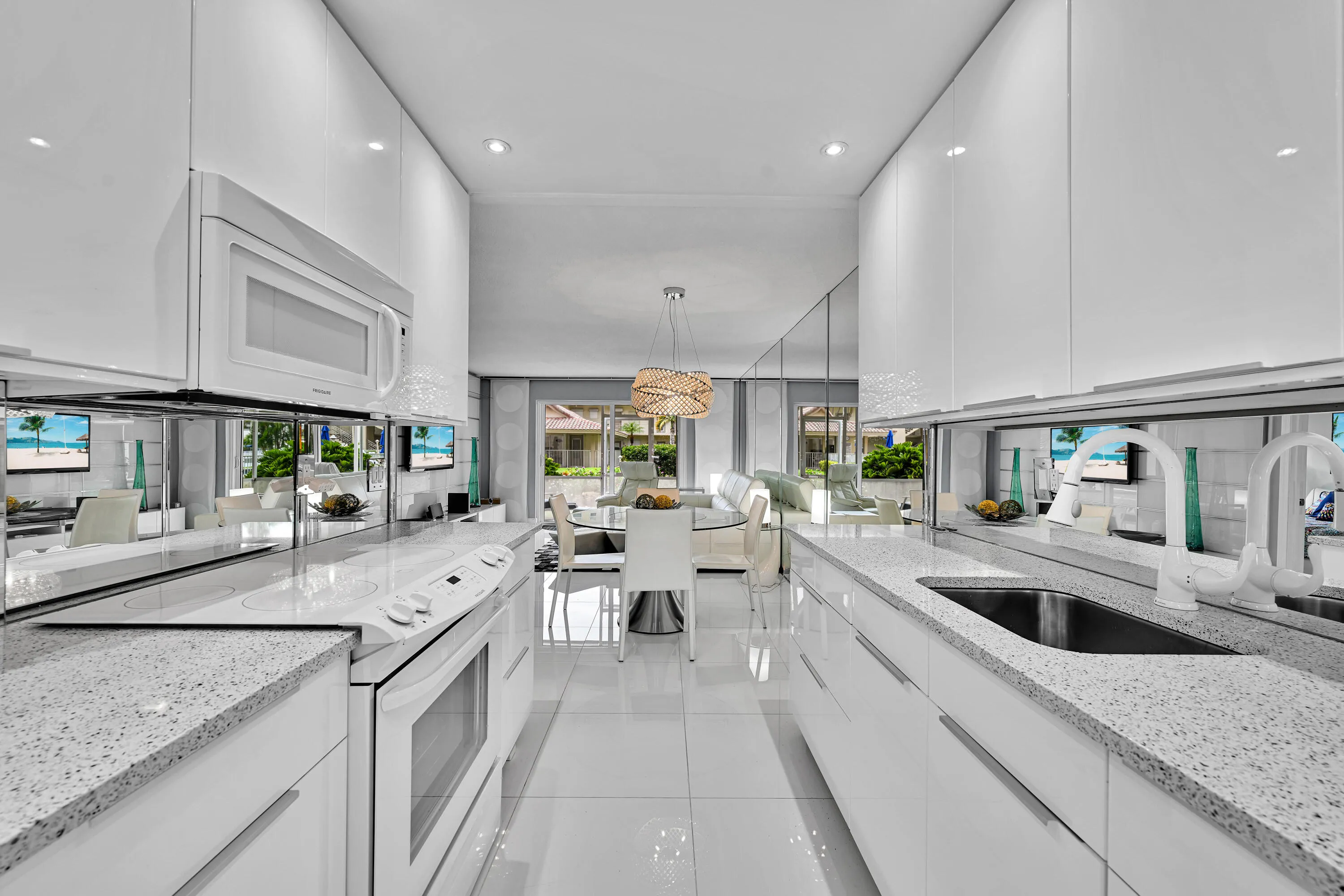 2600 Diana Drive #121 00027