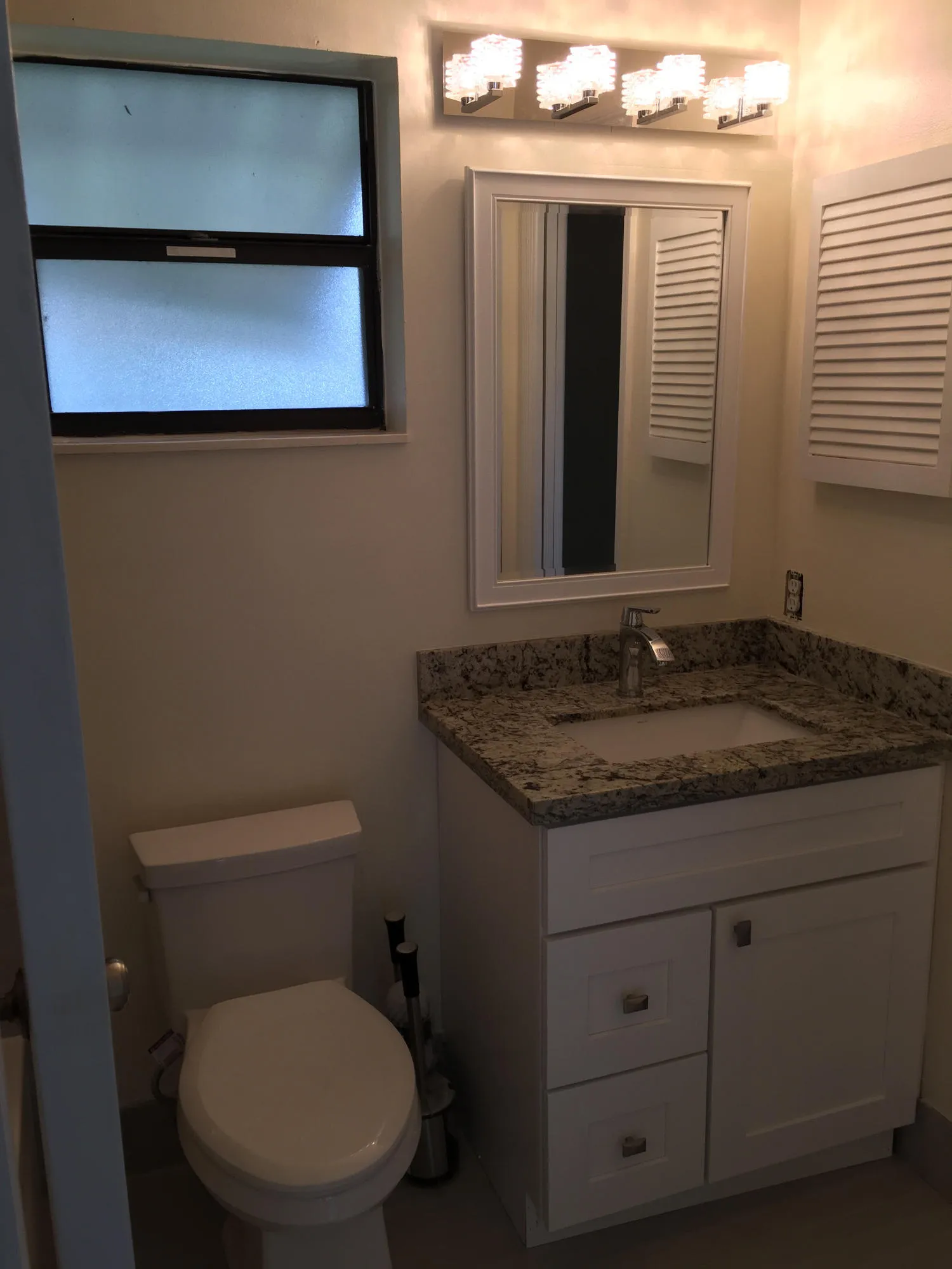 bath with tub 2