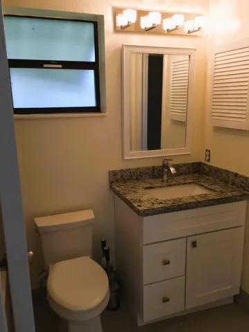 bath with tub 2