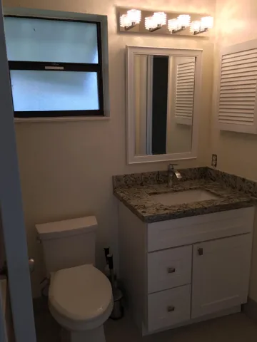 bath with tub 2
