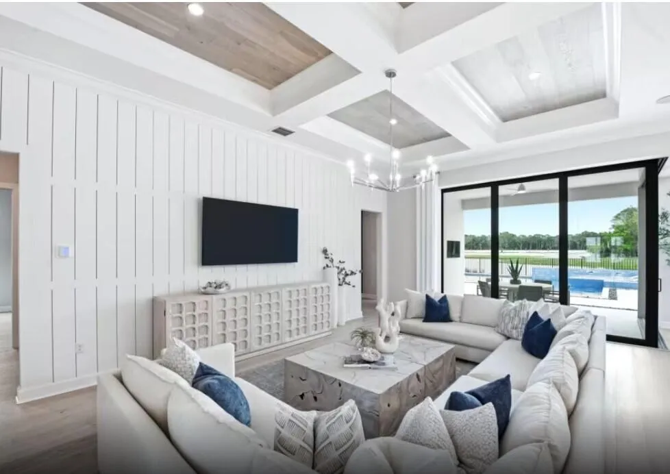 Builder's Model Pictured