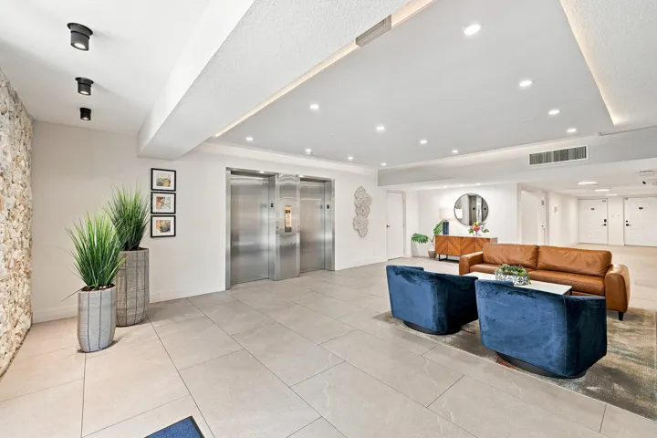 05_lobby