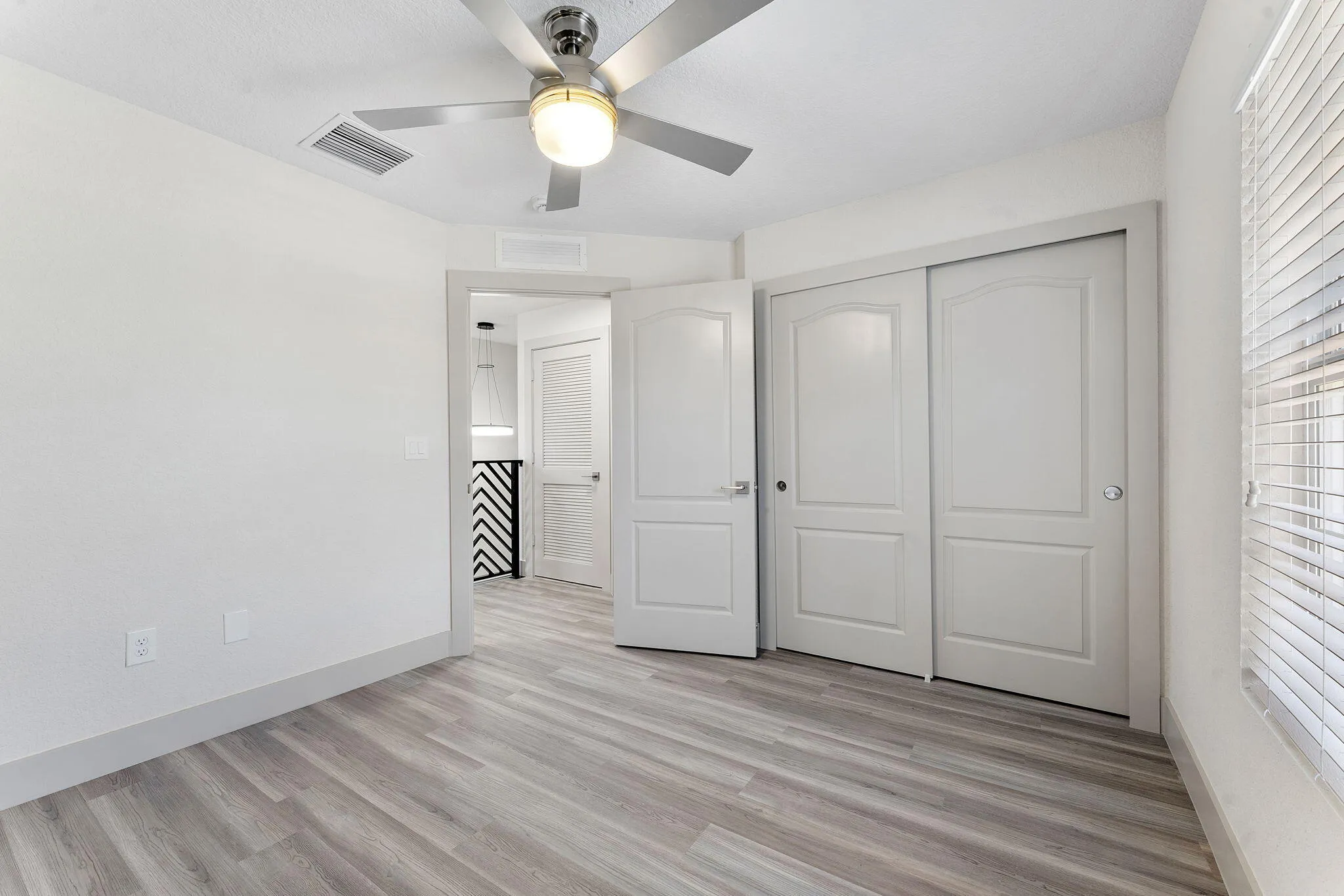 7-web-or-mls-DSC06287