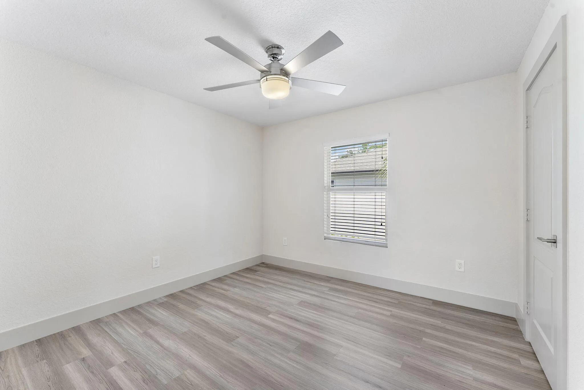 10-web-or-mls-DSC06302