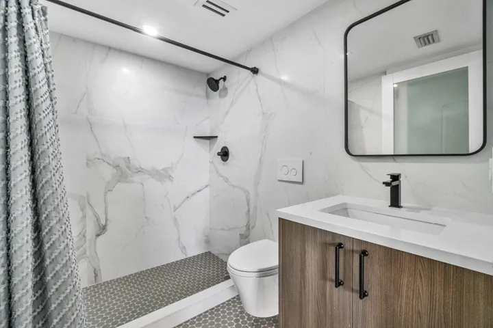 021-4RoyalPalmWay-402-BocaRaton-FL-33432