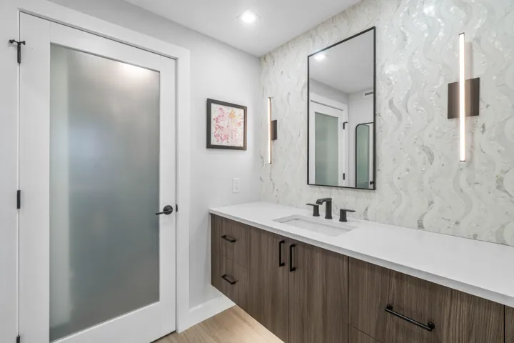 030-4RoyalPalmWay-402-BocaRaton-FL-33432
