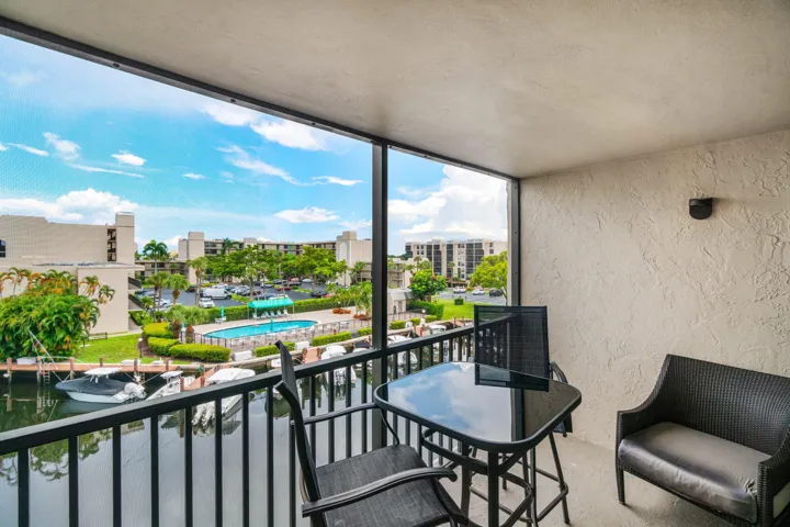 036-4RoyalPalmWay-402-BocaRaton-FL-33432