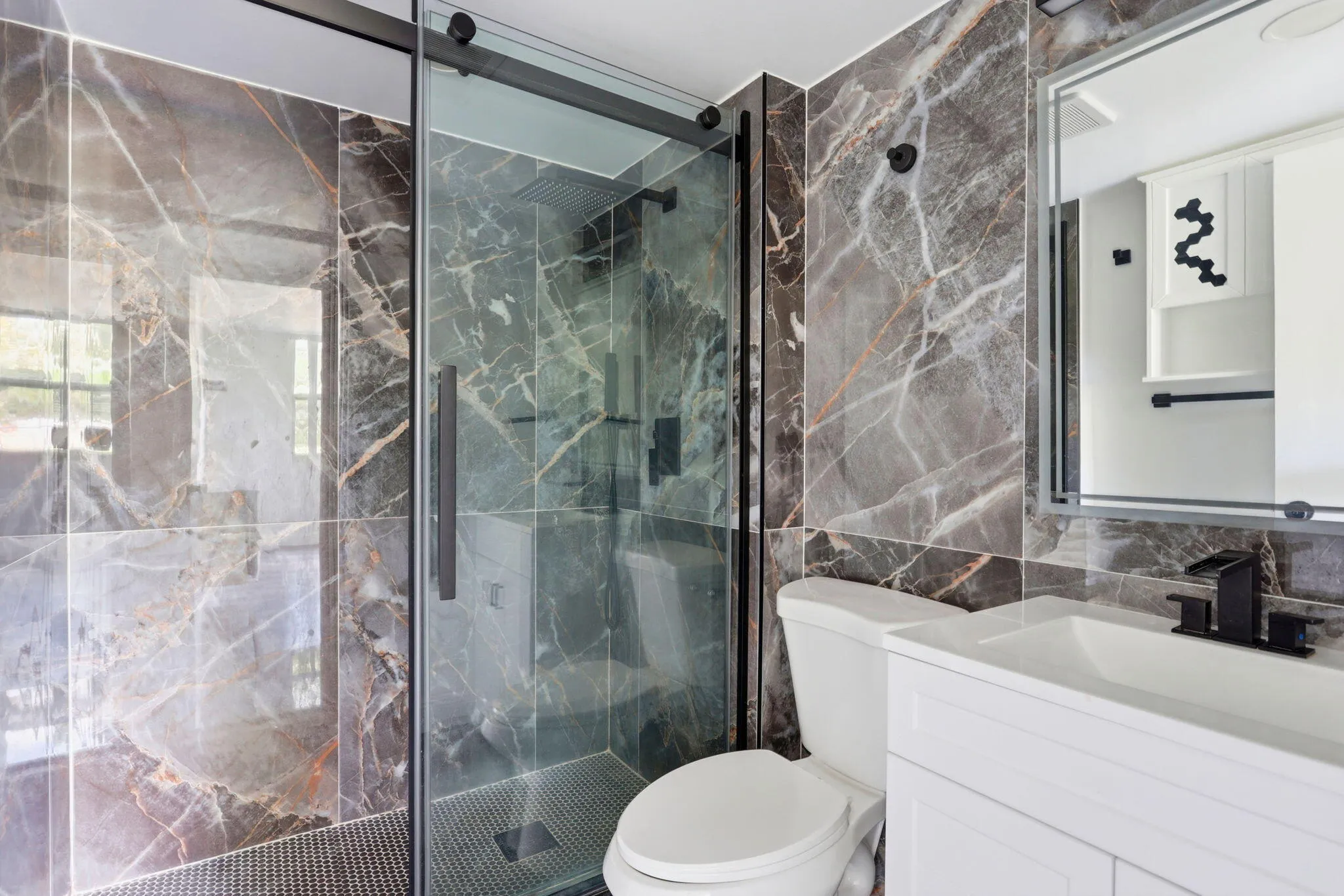 2nd Bathroom