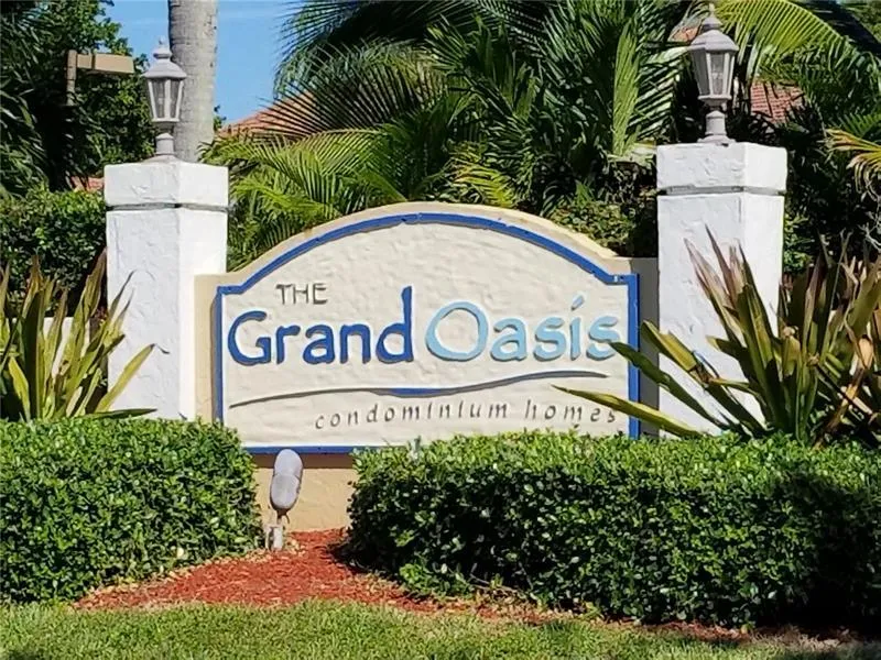 Grand Oasis