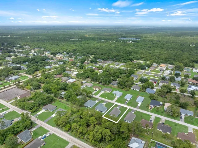 8226-104th-Ct-HigMedia-006-1280