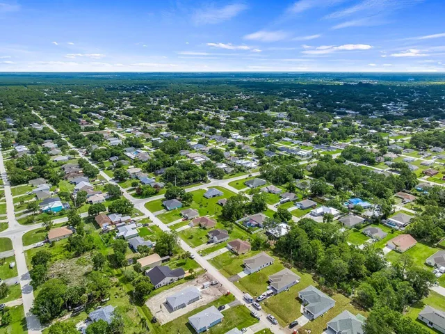 8236-104th-Ct-HigMedia-004-1280