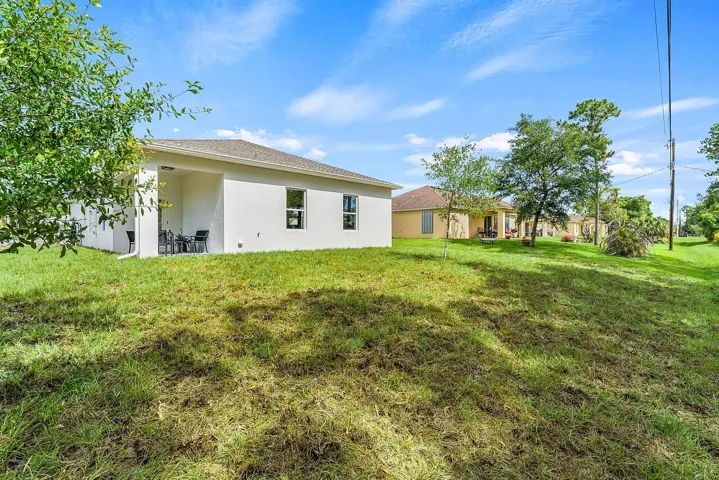 8236-104th-Ct-HigMedia-045-1280