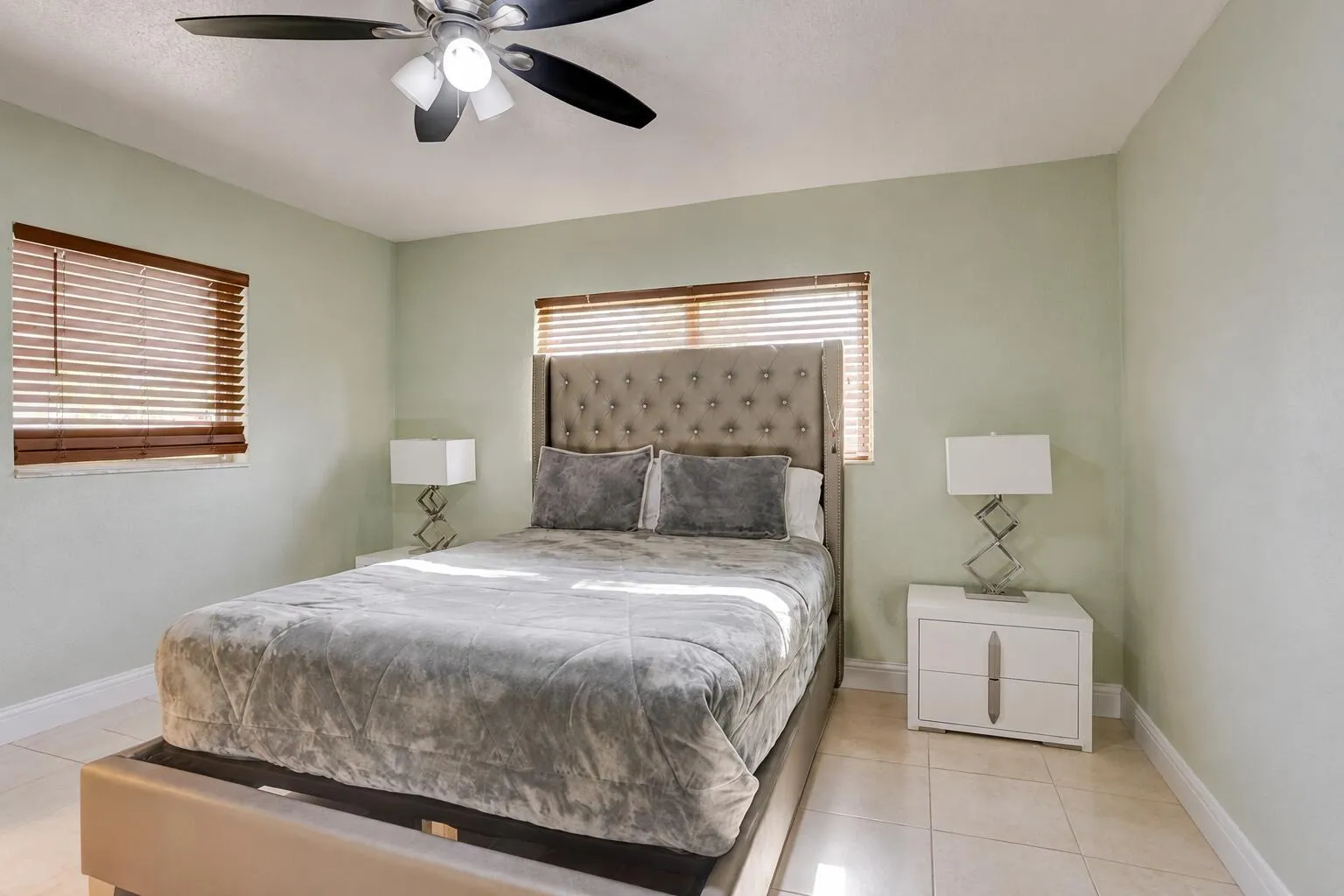 09 bed