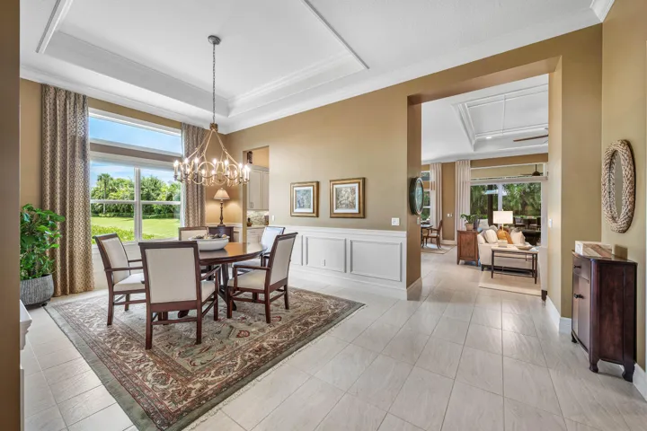 Wall and Ceiling Moldings