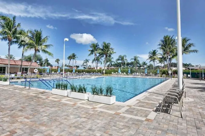 Monaco Pool
