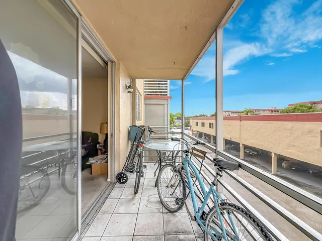 410 NW 68th Avenue #301-64