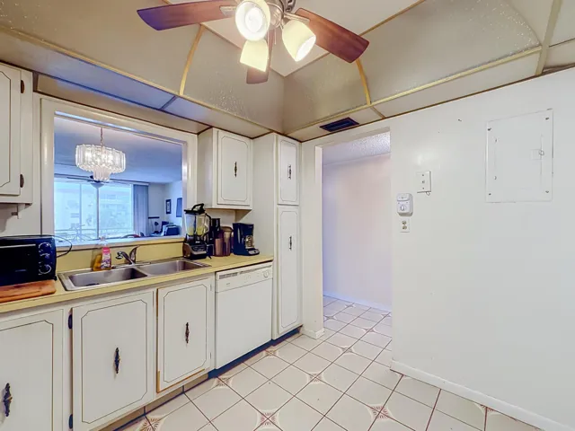 410 NW 68th Avenue #301-25