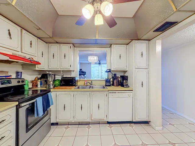 410 NW 68th Avenue #301-24