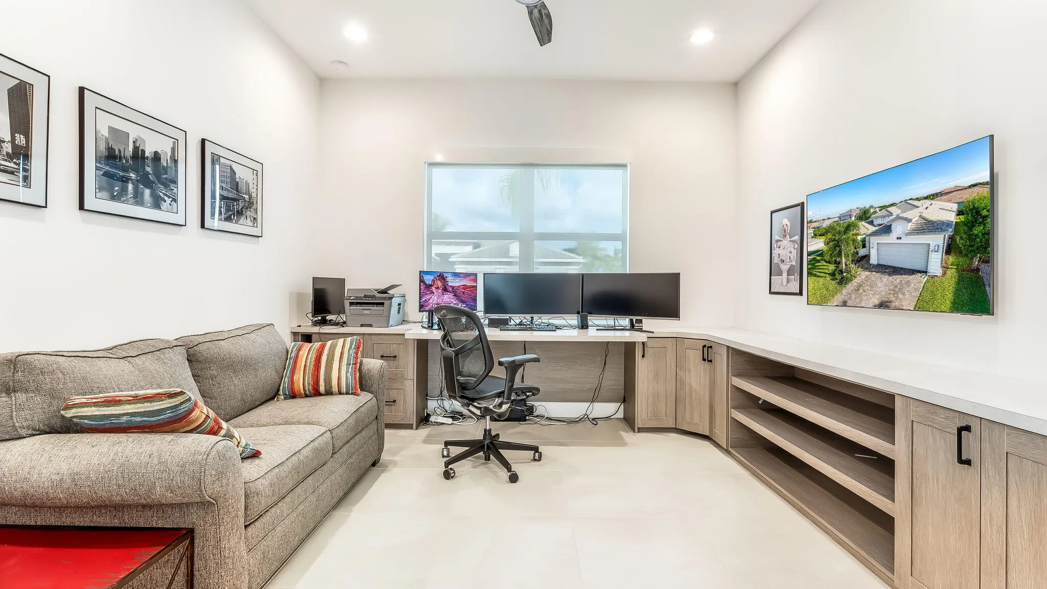 Office/Den or 4th bedroom