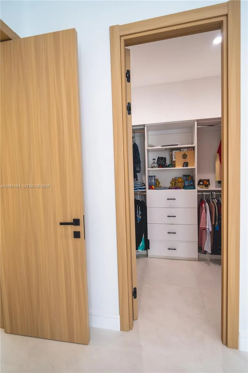 Property photo 86