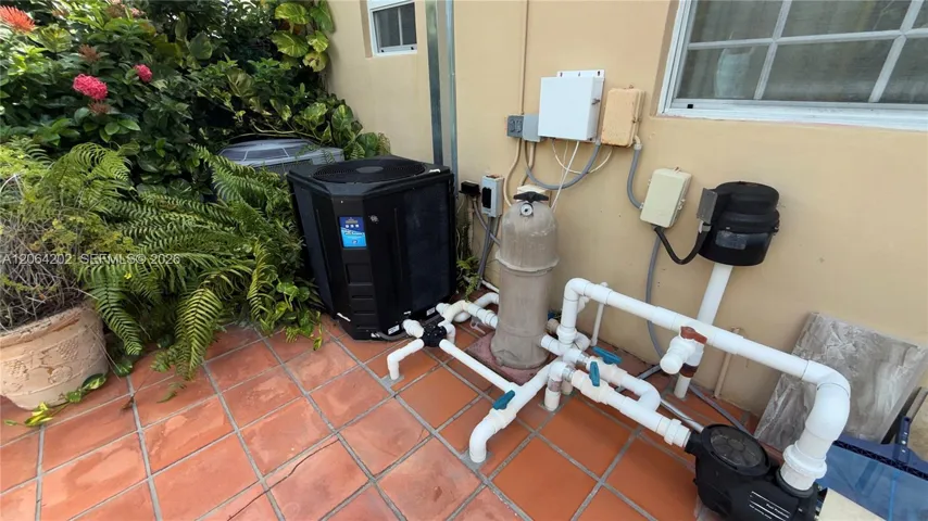 POOL HEATER