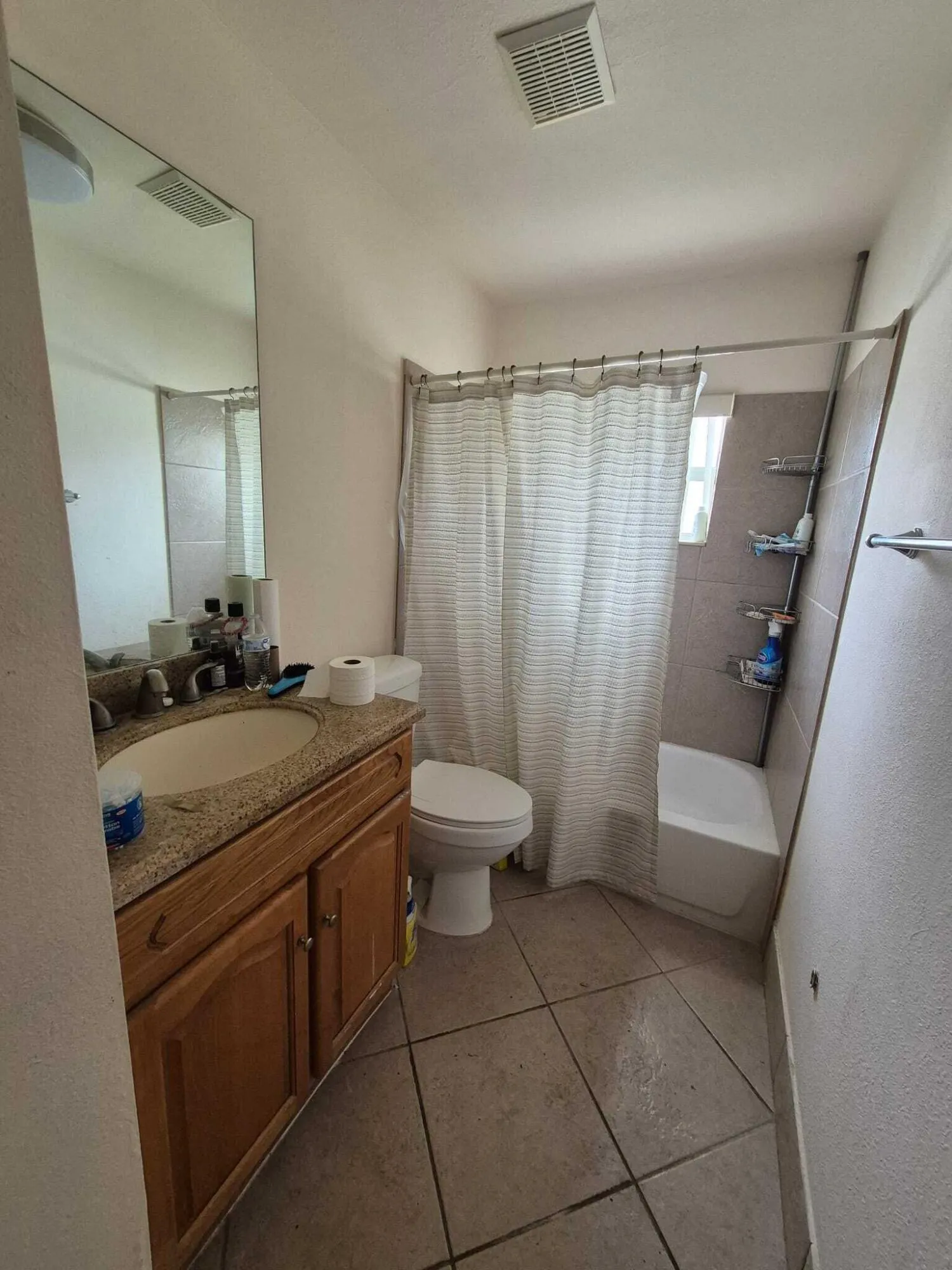 2ND BATHROOM